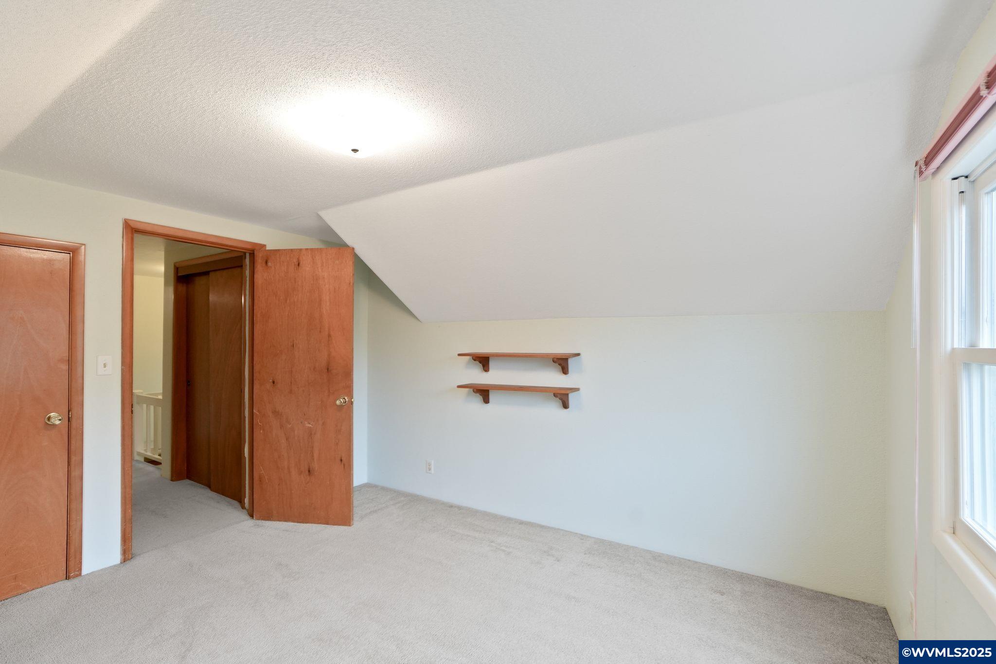 Salem, Oregon 97302, United States, 4 Bedrooms Bedrooms, ,2 BathroomsBathrooms,Residential,Active,239930