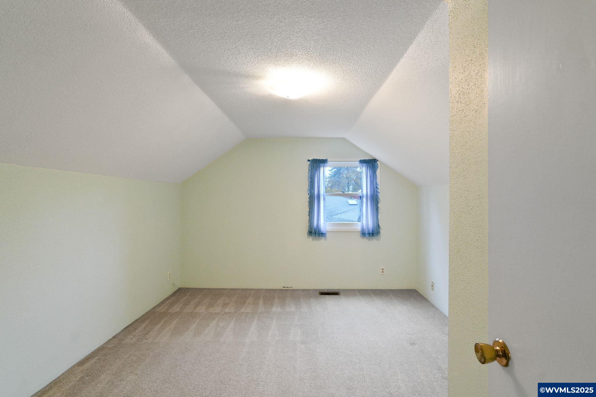 Salem, Oregon 97302, United States, 4 Bedrooms Bedrooms, ,2 BathroomsBathrooms,Residential,Active,239930