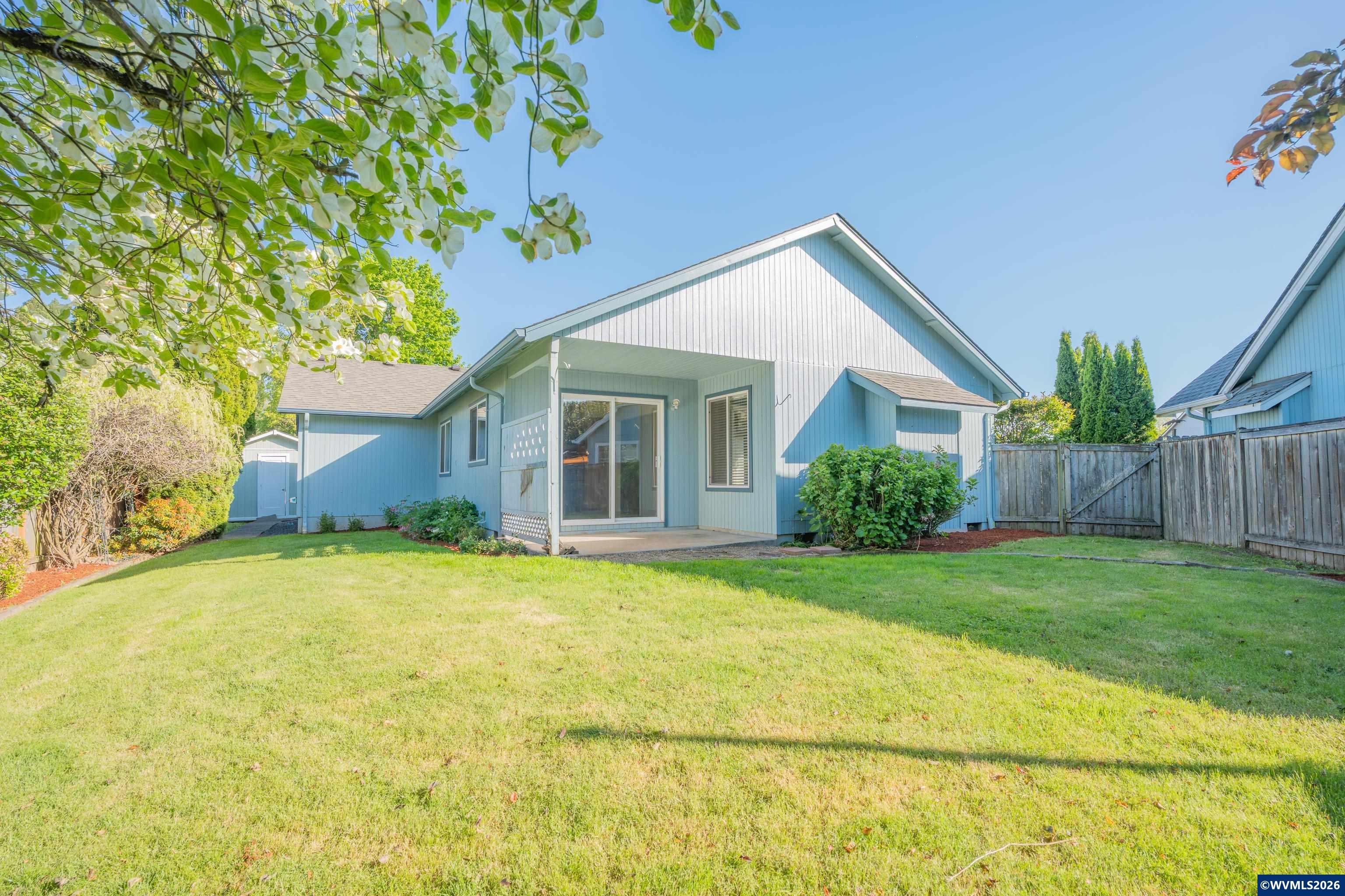 771 Woodland Acres Ln