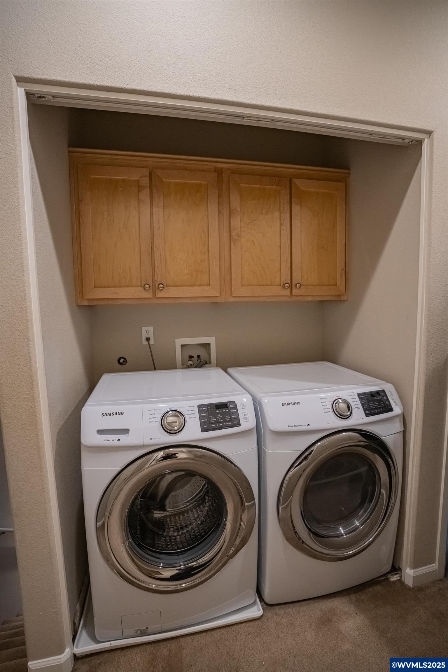 Tigard, Oregon 97223, United States, 2 Bedrooms Bedrooms, ,2 BathroomsBathrooms,Residential,Active,249809