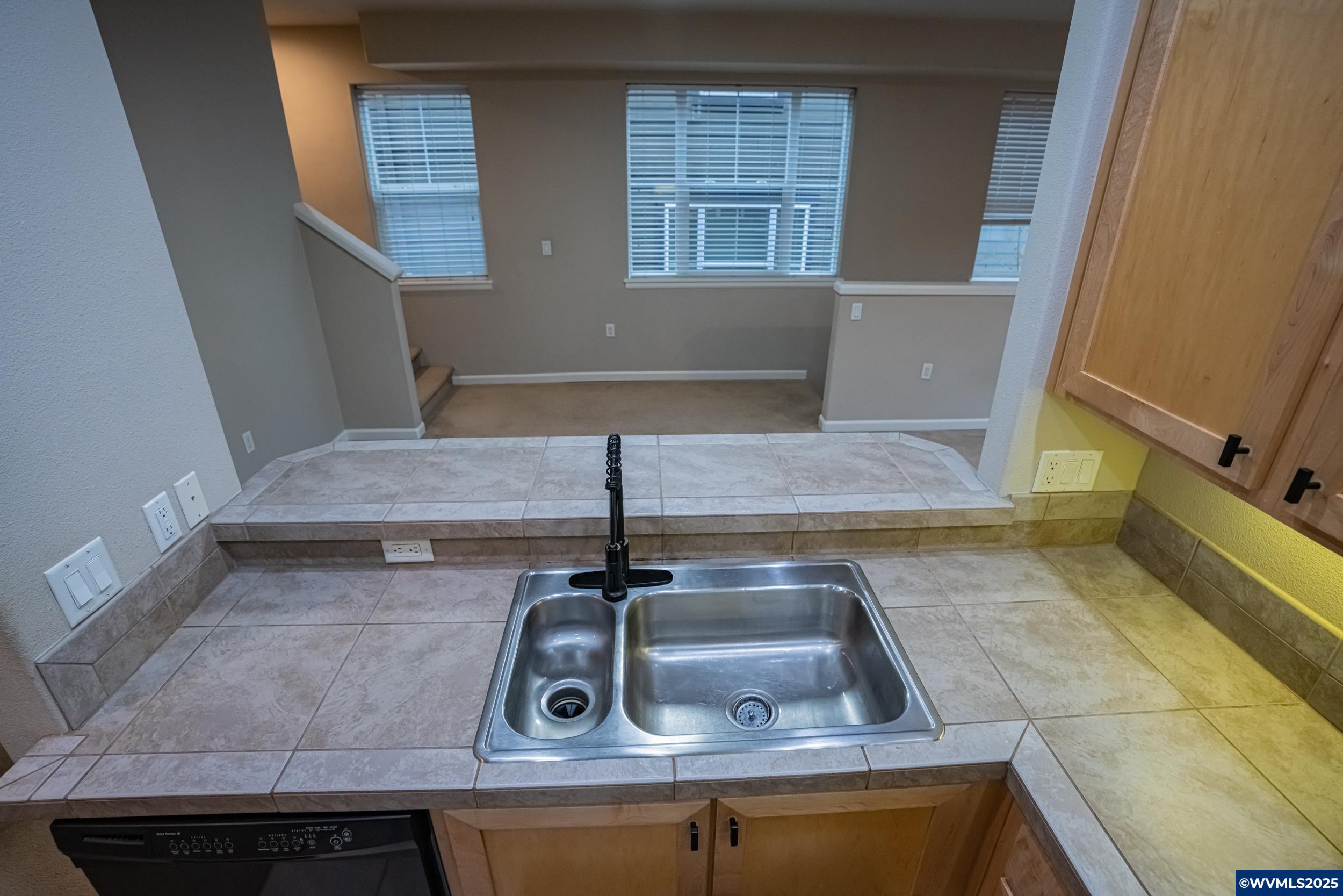 Tigard, Oregon 97223, United States, 2 Bedrooms Bedrooms, ,2 BathroomsBathrooms,Residential,Active,249809