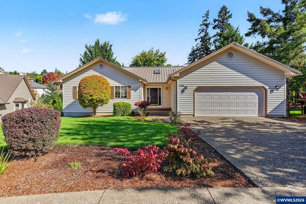 1759 SUNBURST TER NW, SALEM, OR 97304 - Image c8efc7e2ee4da2880353a0a91aca989d/3558478949