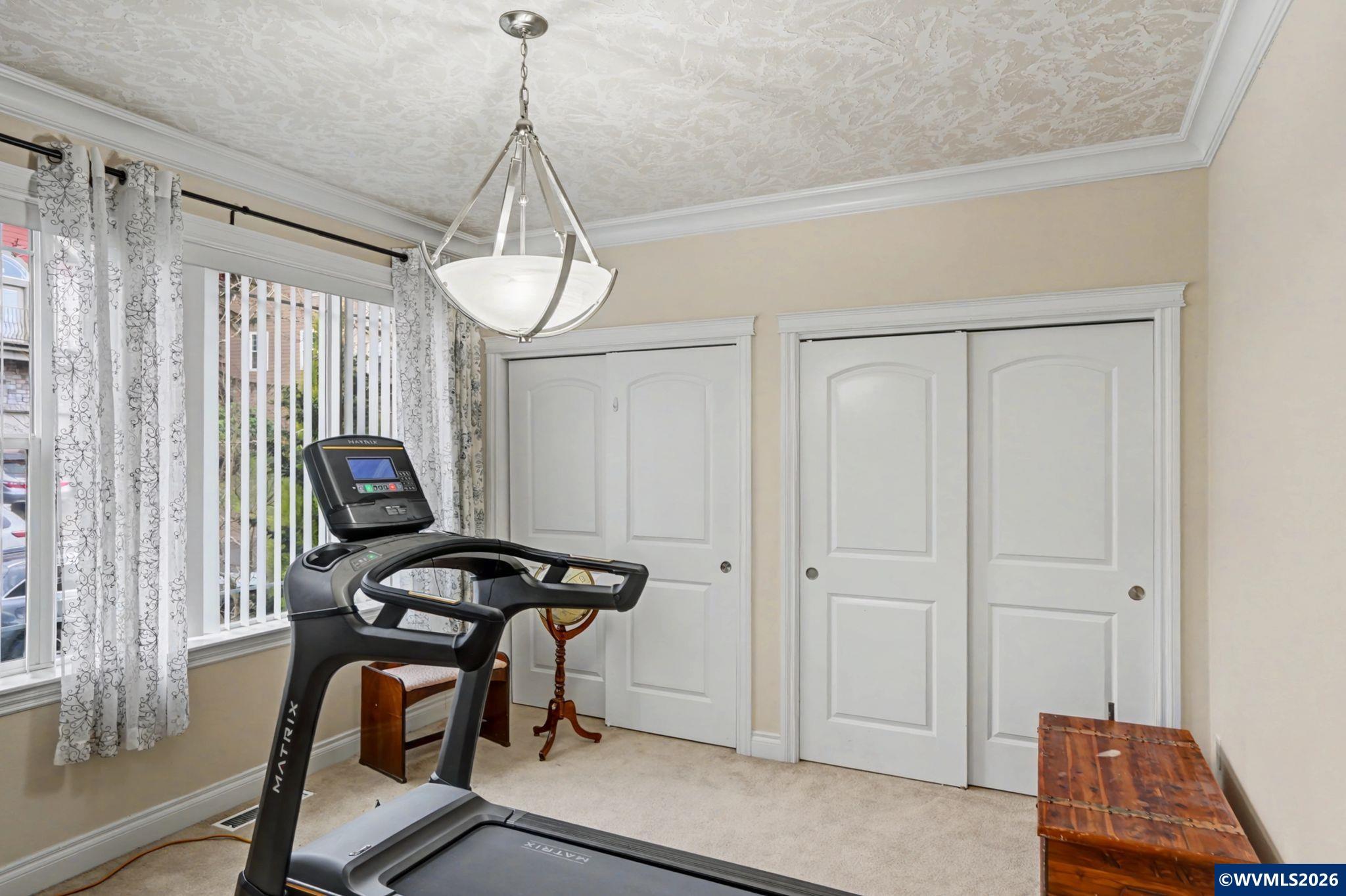 2653 Breckenridge St NW