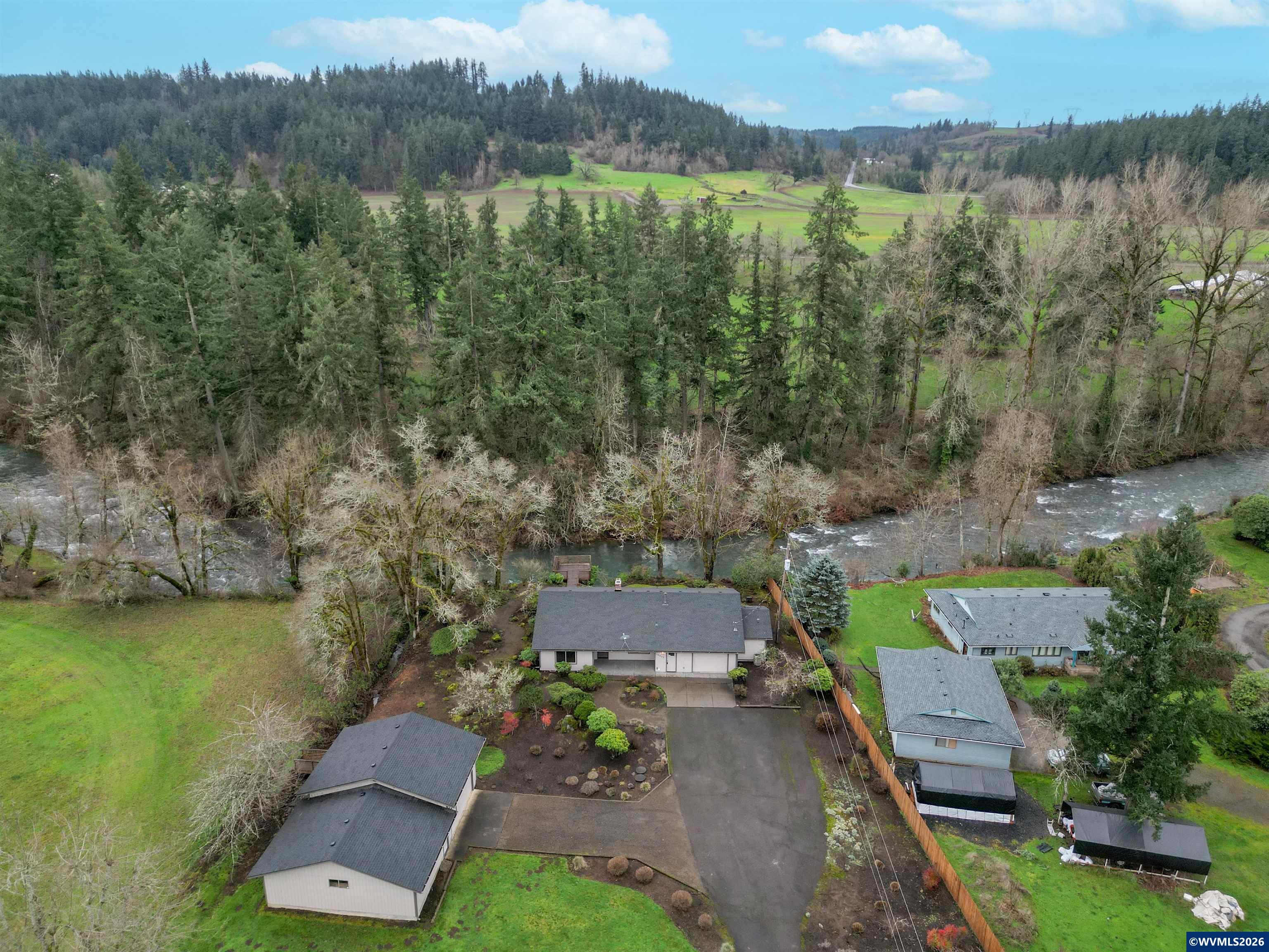 16695 Dancing Fox Ln