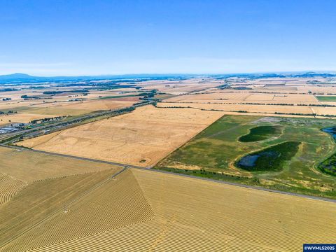 (next to 32746) Belts Dr Harrisburg OR 97446