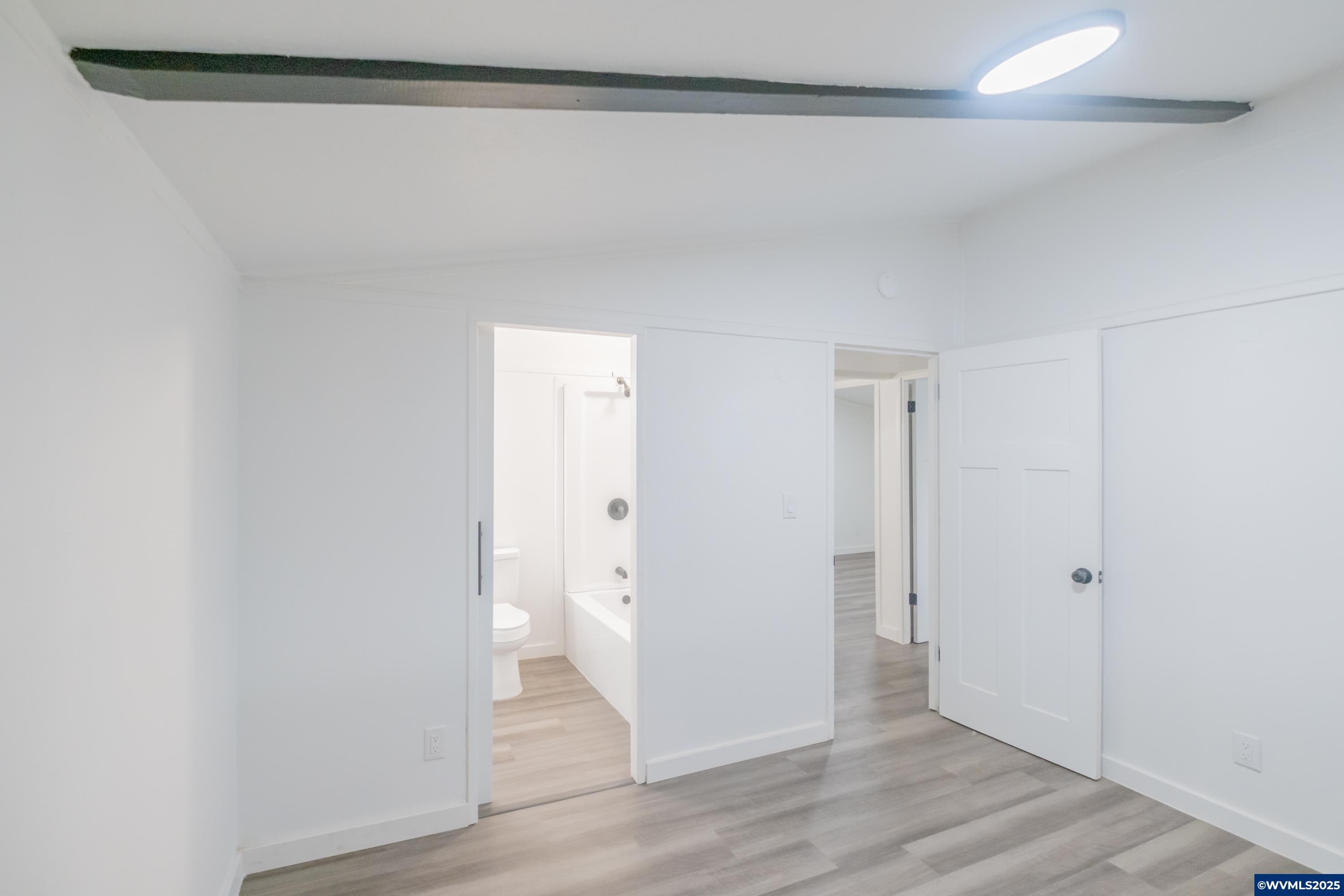 Salem, Oregon 97302, United States, 3 Bedrooms Bedrooms, ,2 BathroomsBathrooms,Residential,Active,255551