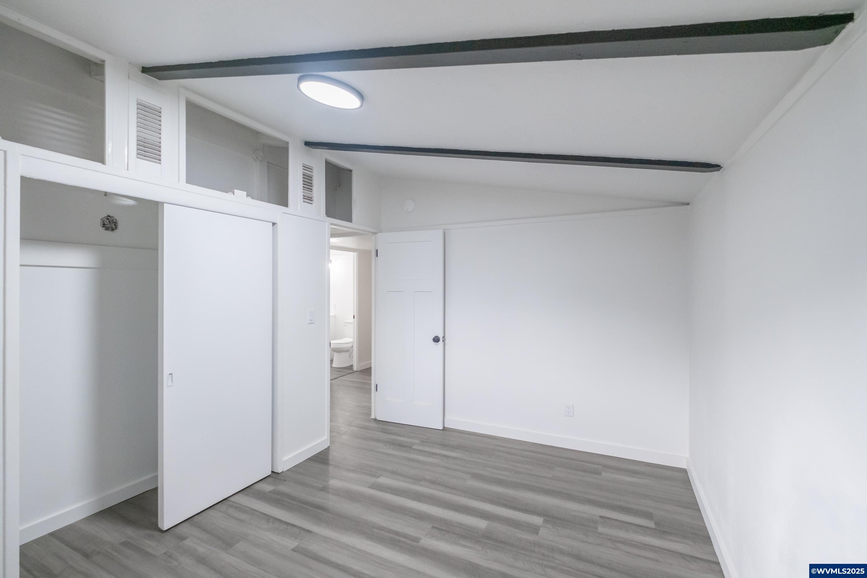 Salem, Oregon 97302, United States, 3 Bedrooms Bedrooms, ,2 BathroomsBathrooms,Residential,Active,255551