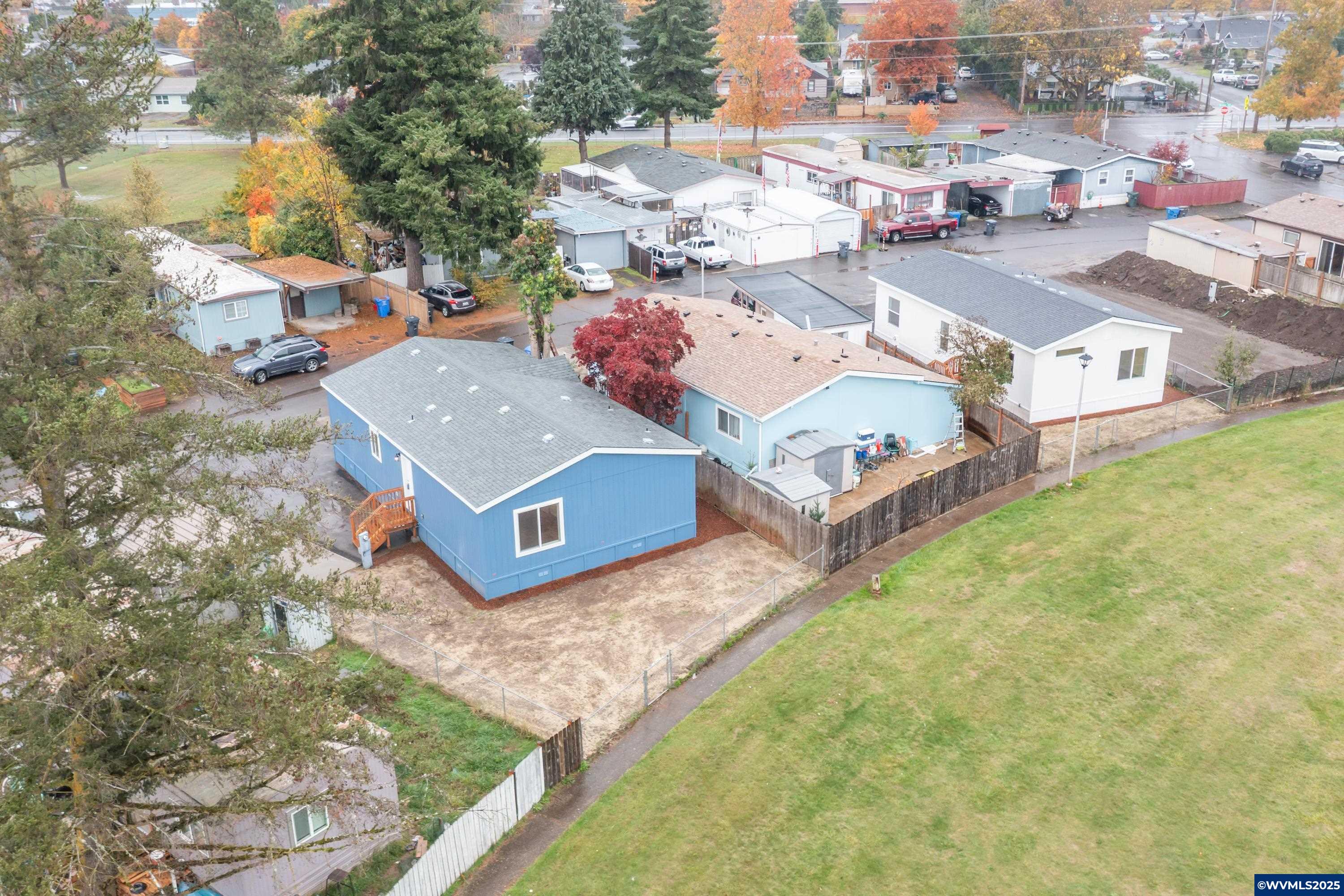 Salem, Oregon 97305, United States, 3 Bedrooms Bedrooms, ,2 BathroomsBathrooms,Residential,Active,222826