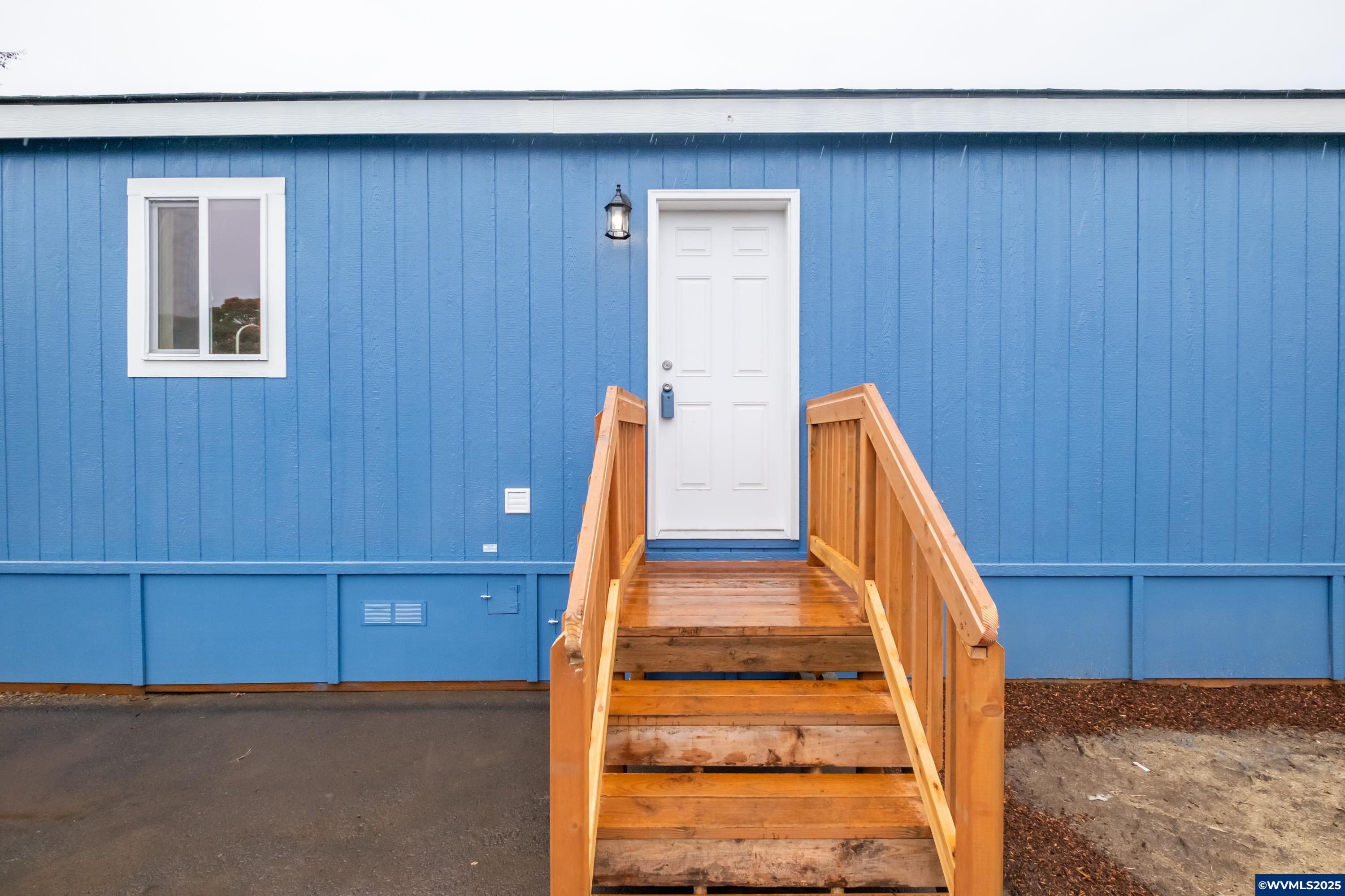 Salem, Oregon 97305, United States, 3 Bedrooms Bedrooms, ,2 BathroomsBathrooms,Residential,Active,222826