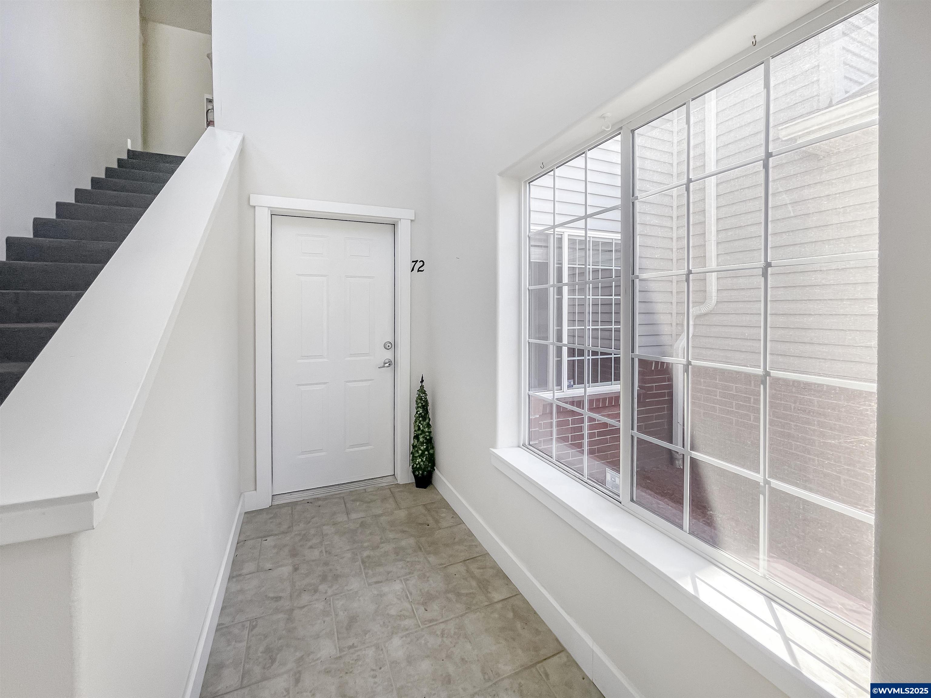 72 Weldwood Dr