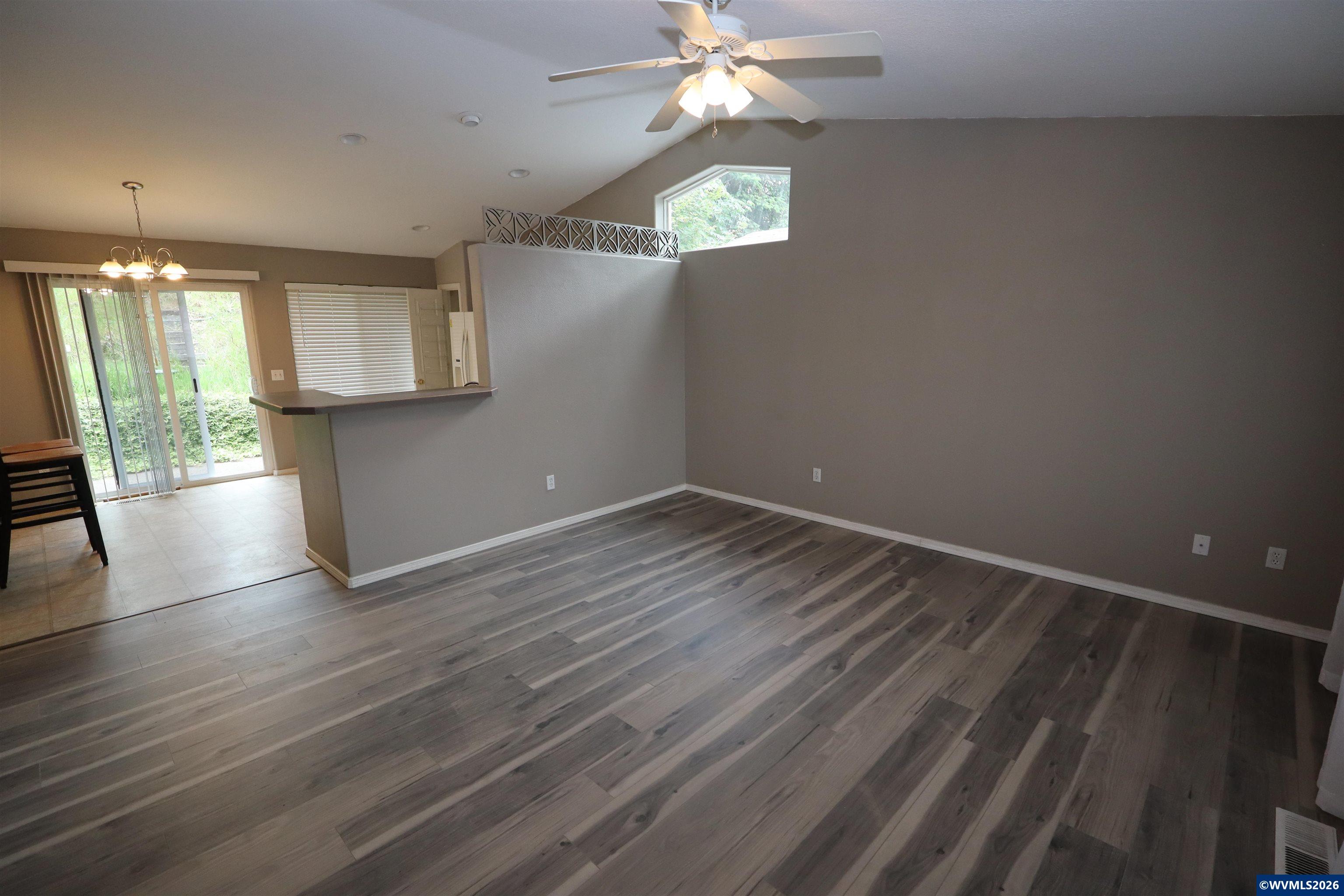 530 Summerview Dr