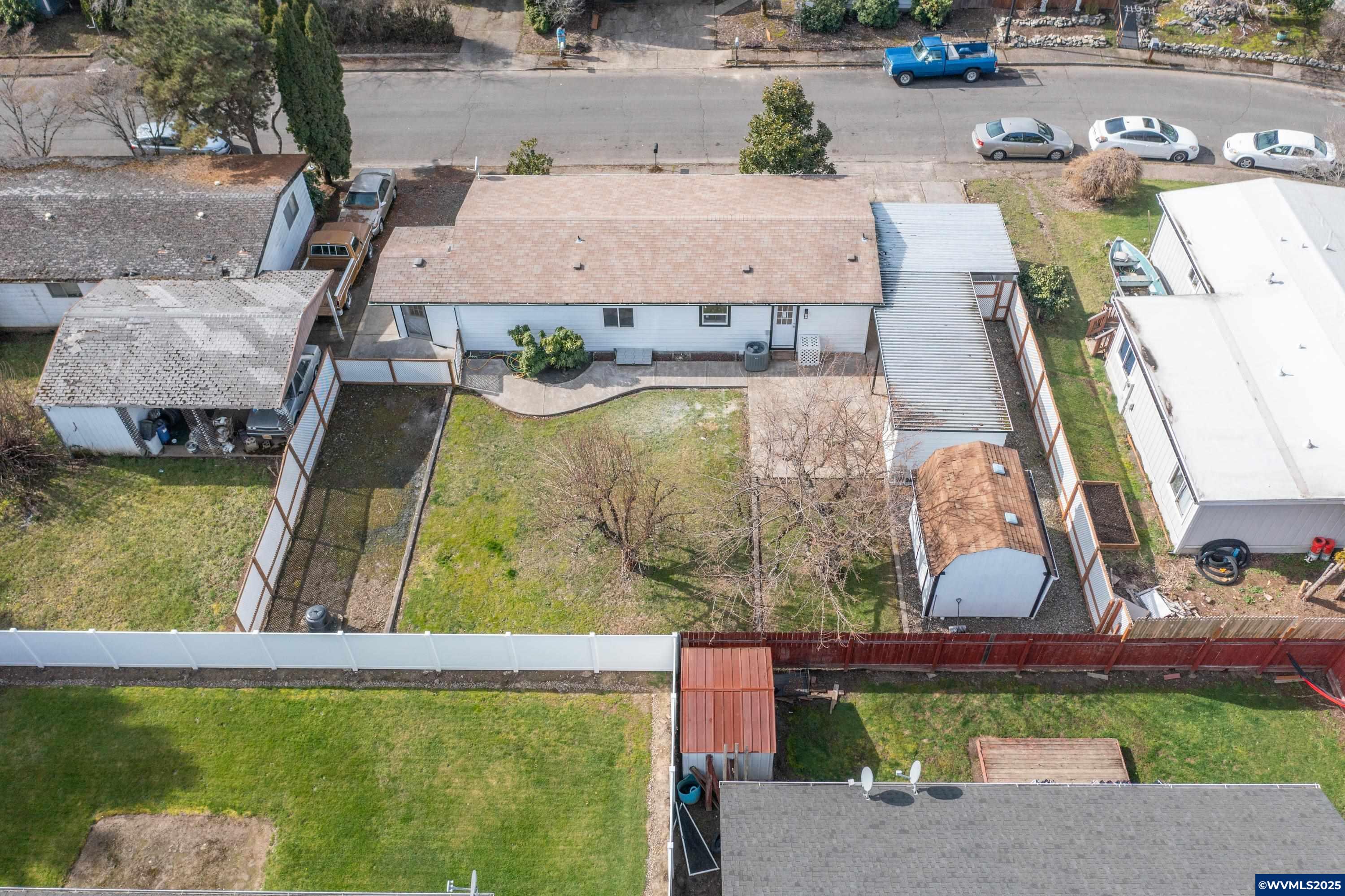 Salem, Oregon 97305, United States, 3 Bedrooms Bedrooms, ,2 BathroomsBathrooms,Residential,Pending,81799