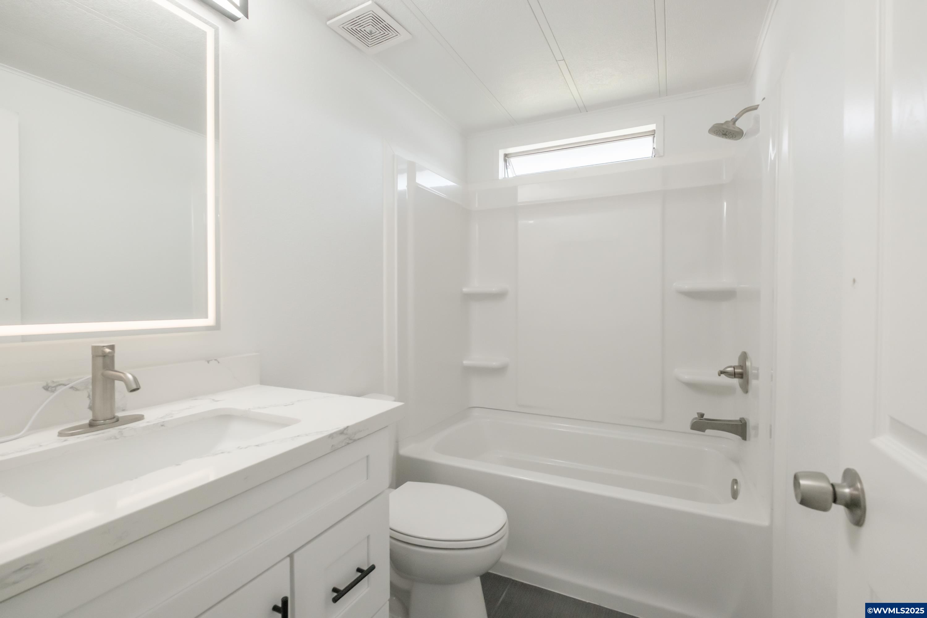 Salem, Oregon 97305, United States, 3 Bedrooms Bedrooms, ,2 BathroomsBathrooms,Residential,Pending,81799