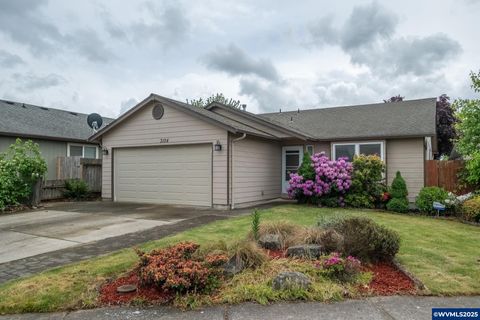 3154 28th Av SE Albany OR 97322