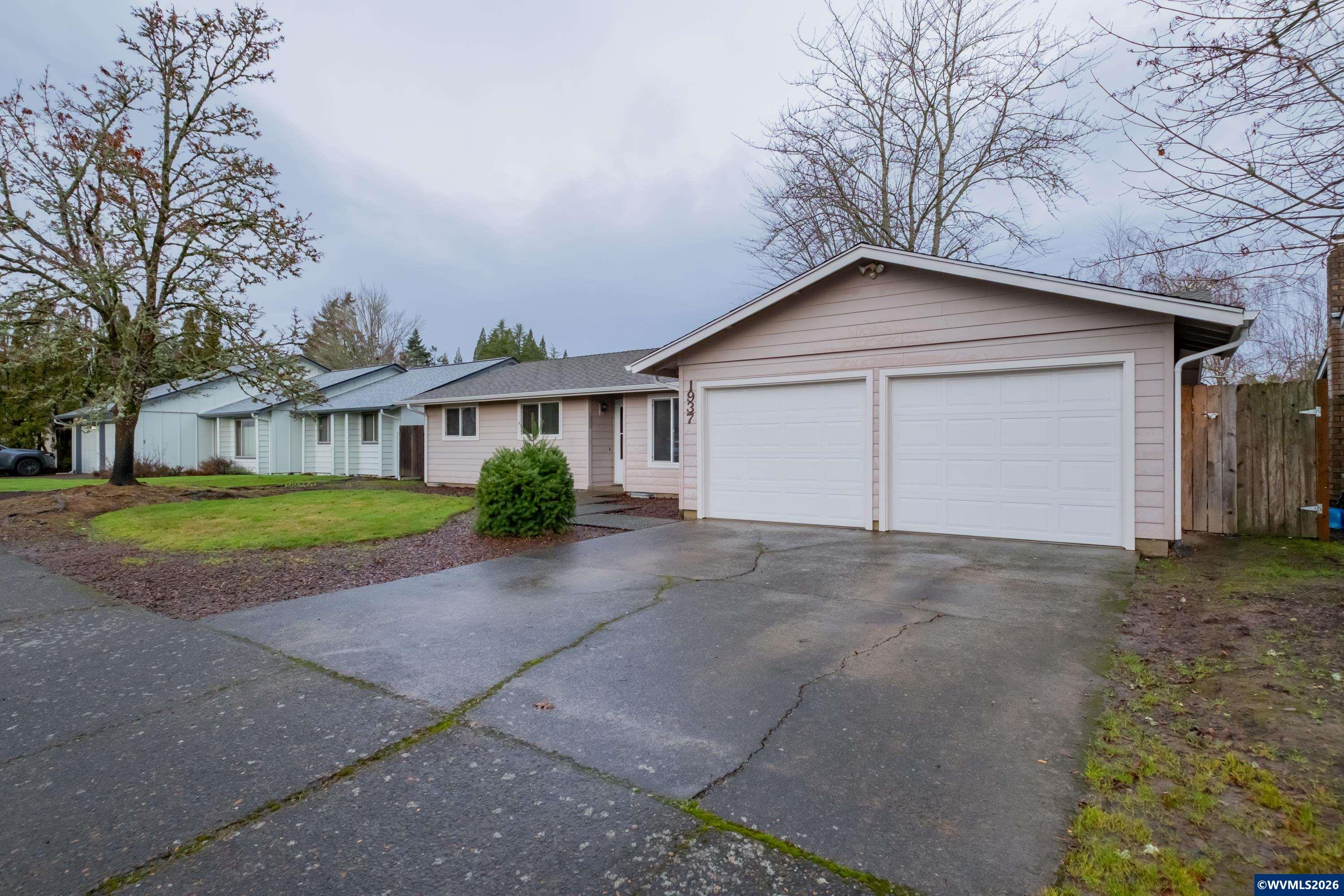 1937 Wimbledon Ct NW