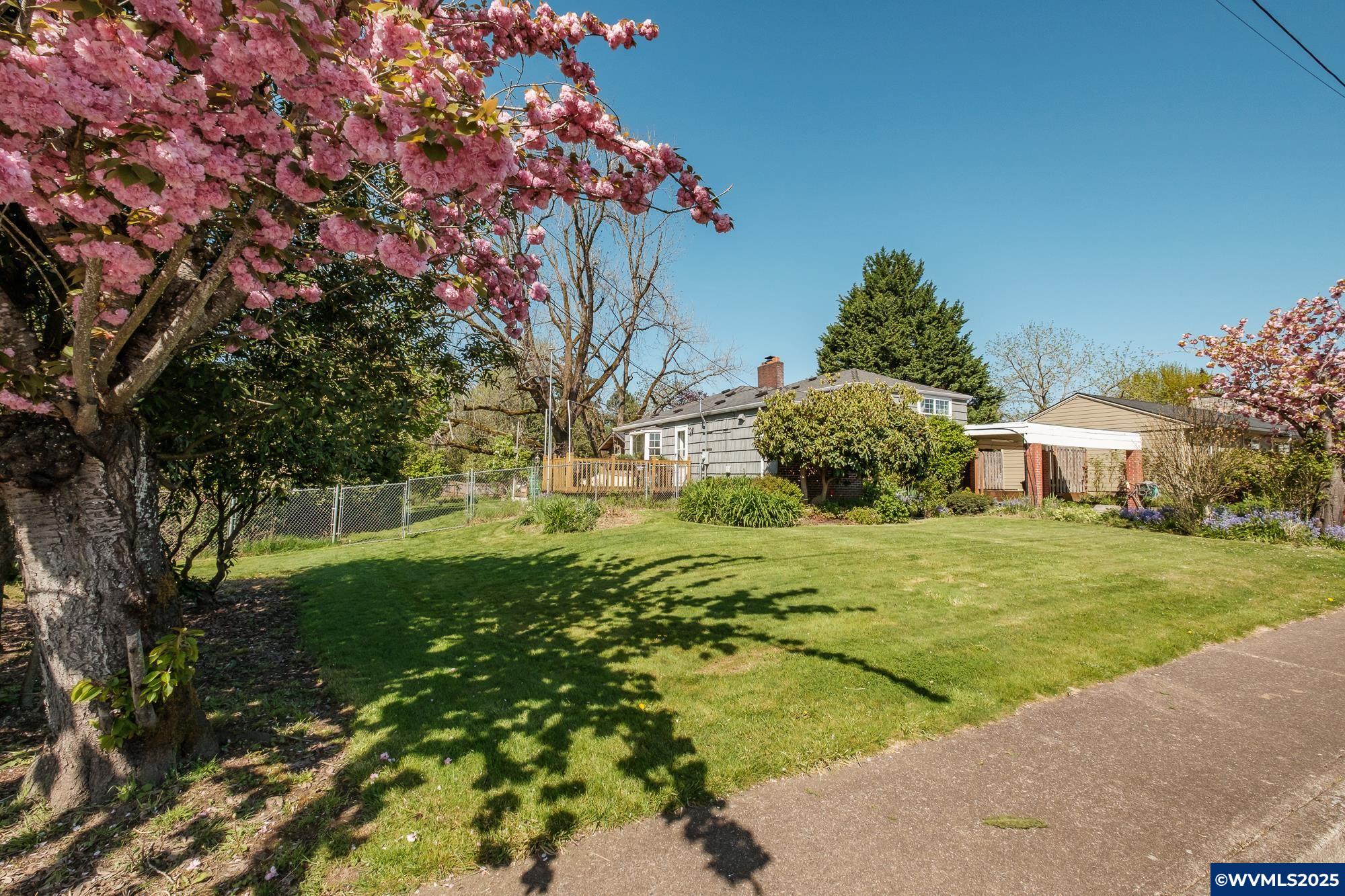 3435 Duncan Av NE
