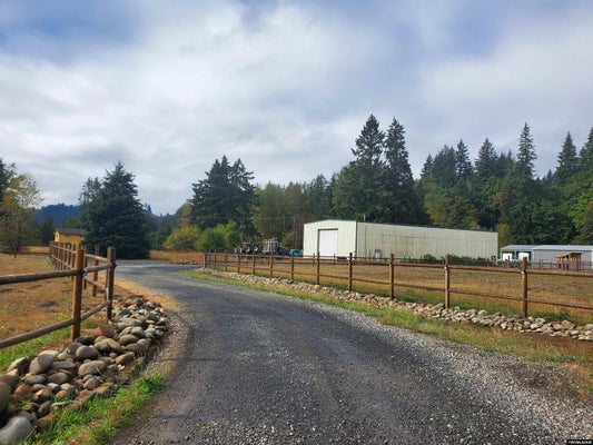 11193 KATHY LN SE, STAYTON, OR 97383 - Image cf387c0645c8b085111a862f37b2eb67/207347942