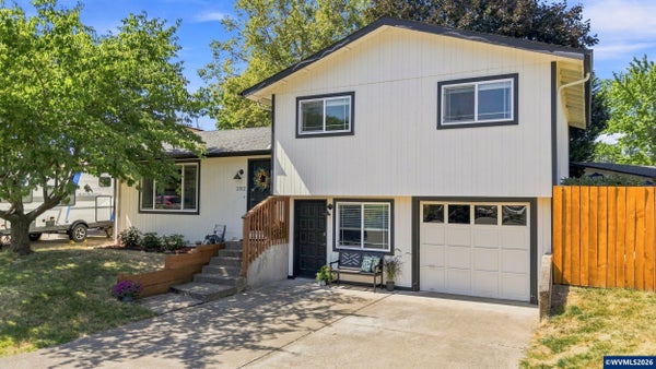 2312 ERMINE CT SE, ALBANY, OR 97322 - Image d0cd2f00093b950b6a2f34a820824621/2949253058