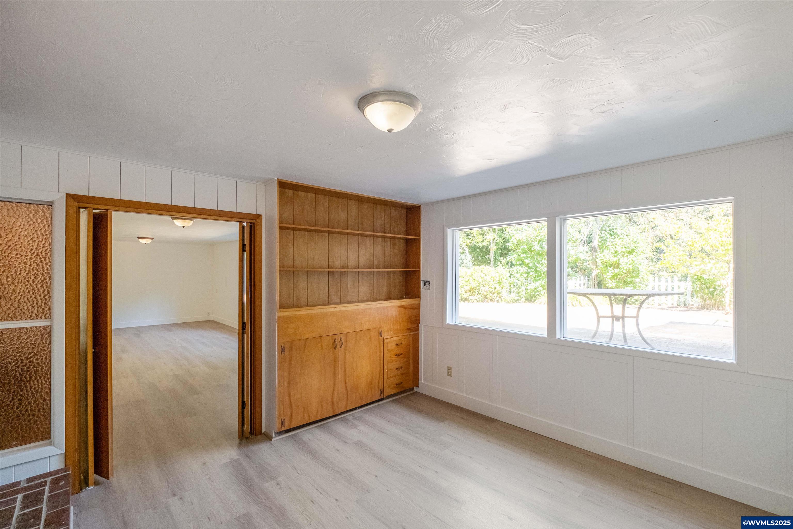 Salem, Oregon 97304, United States, 6 Bedrooms Bedrooms, ,3 BathroomsBathrooms,Residential,Active,168320