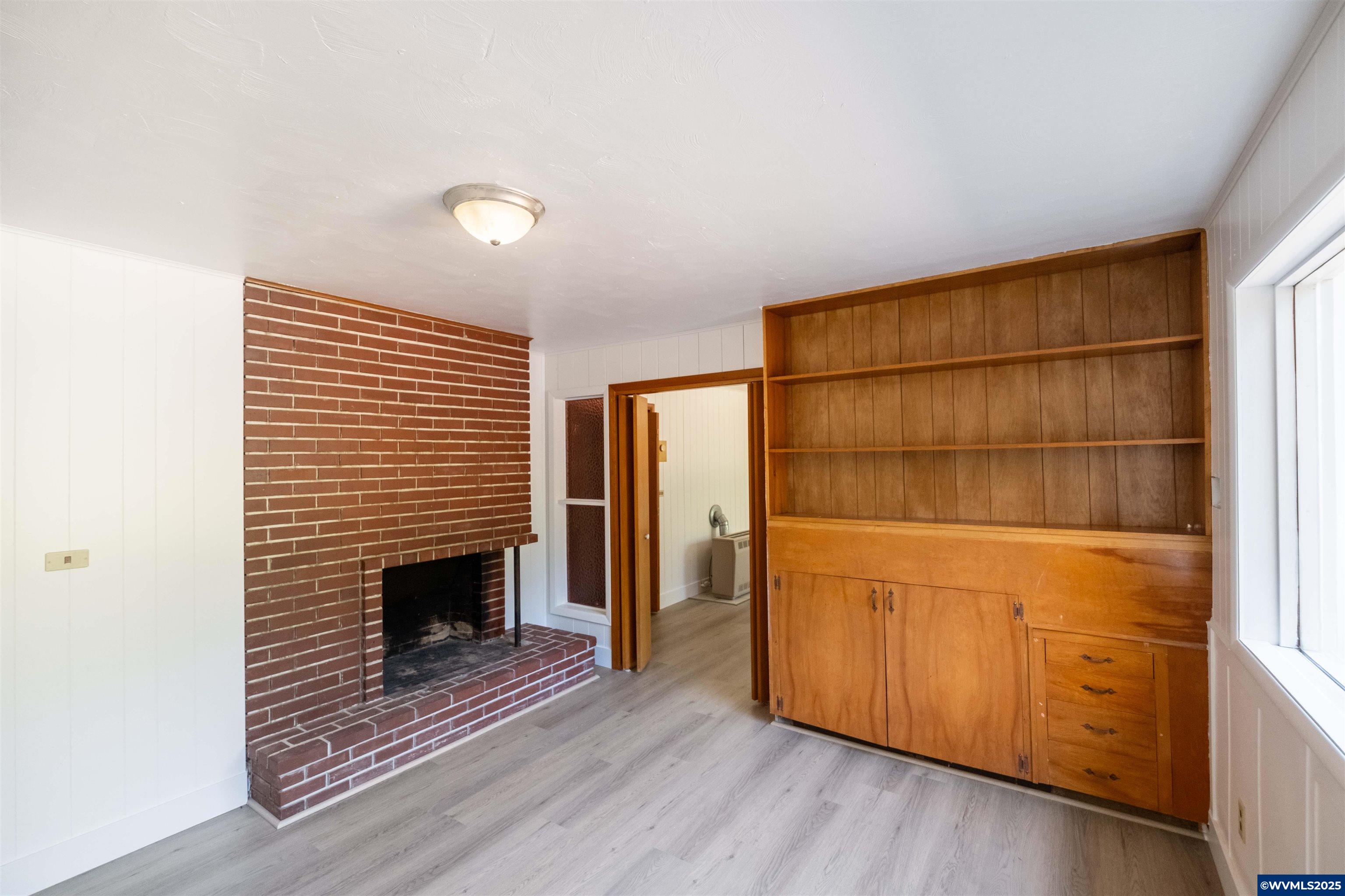 Salem, Oregon 97304, United States, 6 Bedrooms Bedrooms, ,3 BathroomsBathrooms,Residential,Active,168320