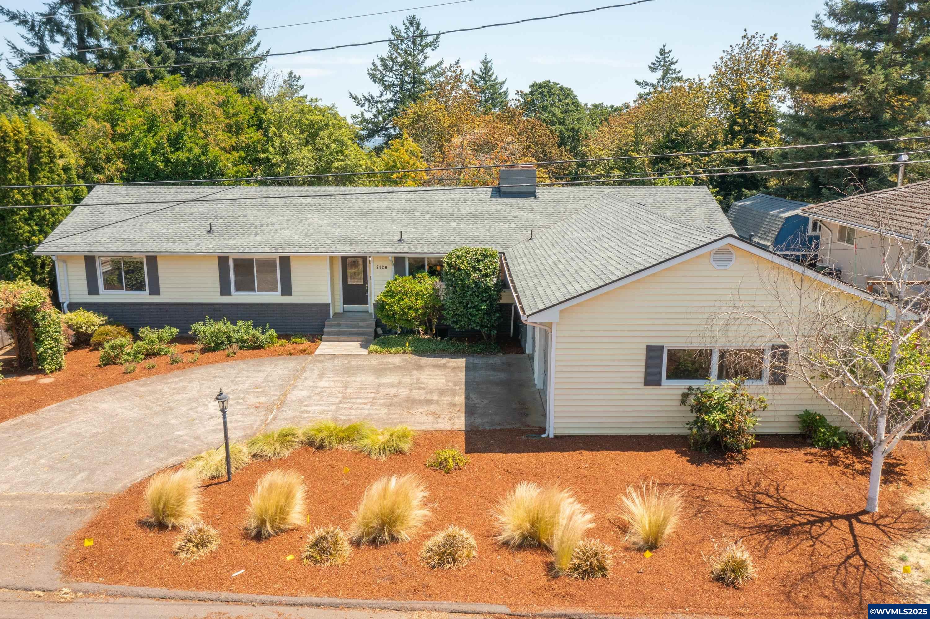 Salem, Oregon 97304, United States, 6 Bedrooms Bedrooms, ,3 BathroomsBathrooms,Residential,Active,168320