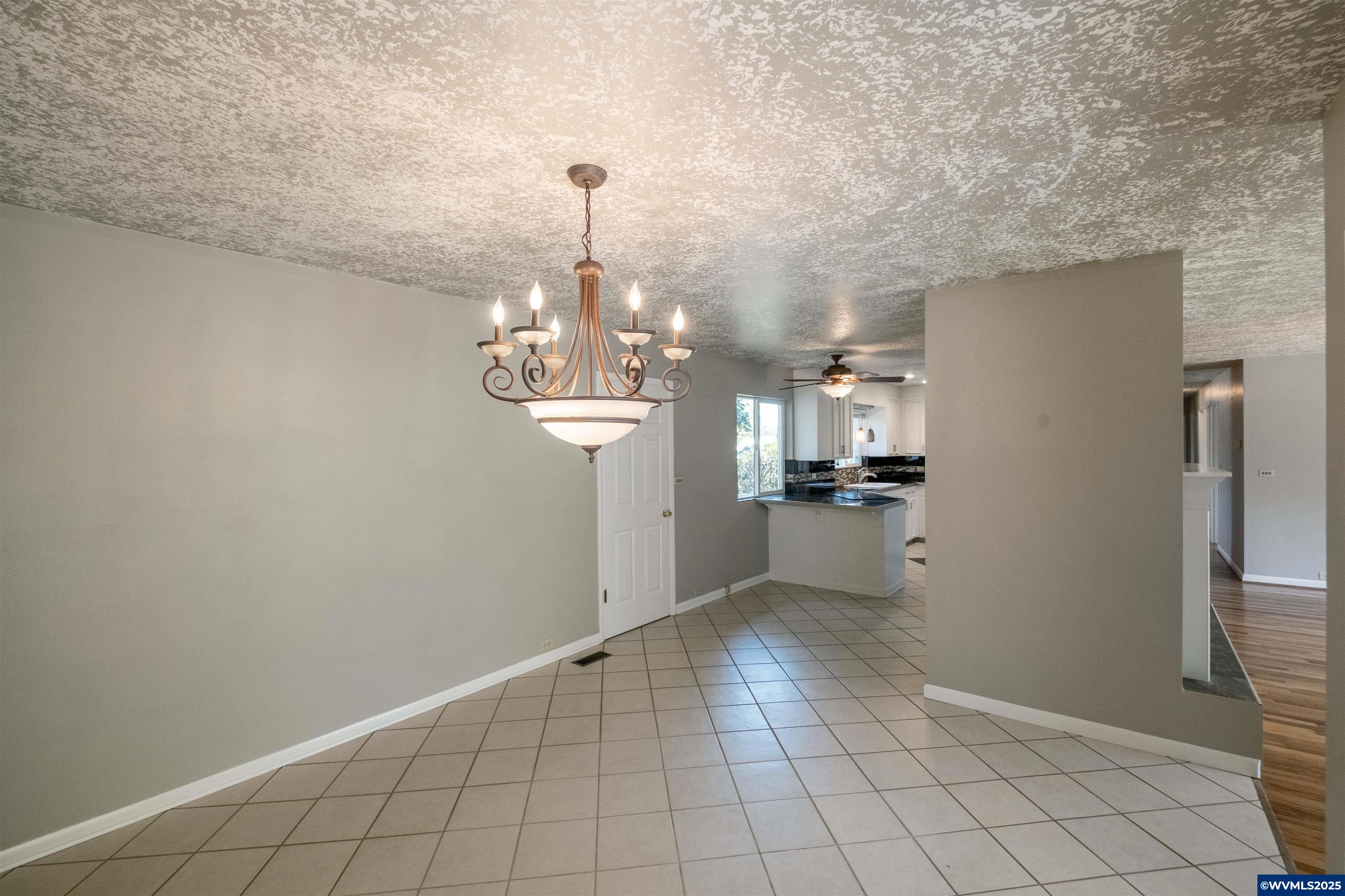 Salem, Oregon 97304, United States, 6 Bedrooms Bedrooms, ,3 BathroomsBathrooms,Residential,Active,168320