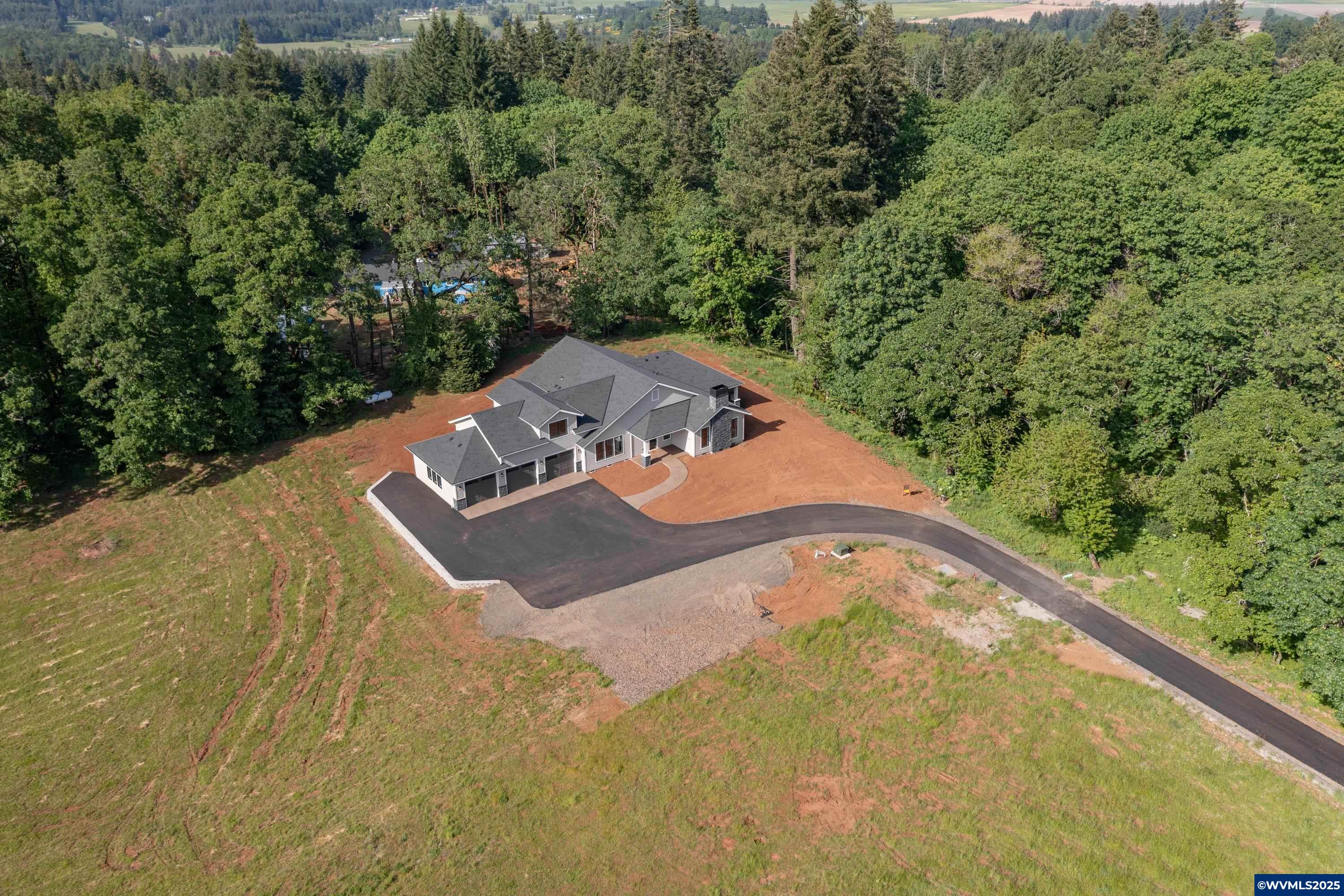 Turner, Oregon 97392, United States, 3 Bedrooms Bedrooms, ,3 BathroomsBathrooms,Residential,Active,35002