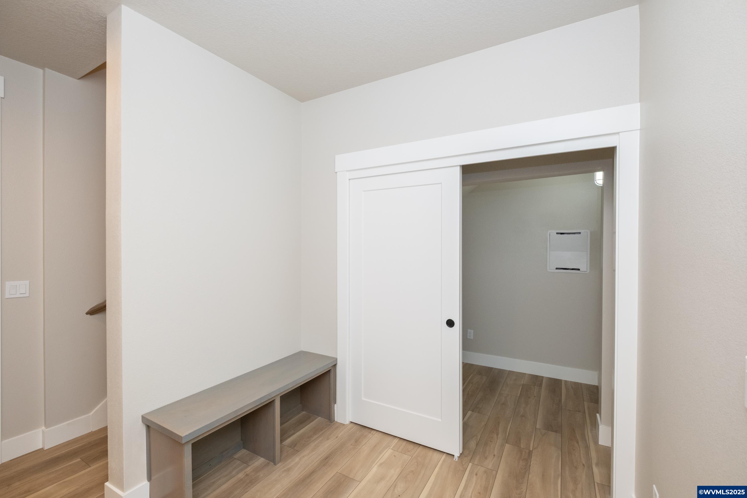 Turner, Oregon 97392, United States, 3 Bedrooms Bedrooms, ,3 BathroomsBathrooms,Residential,Active,35002