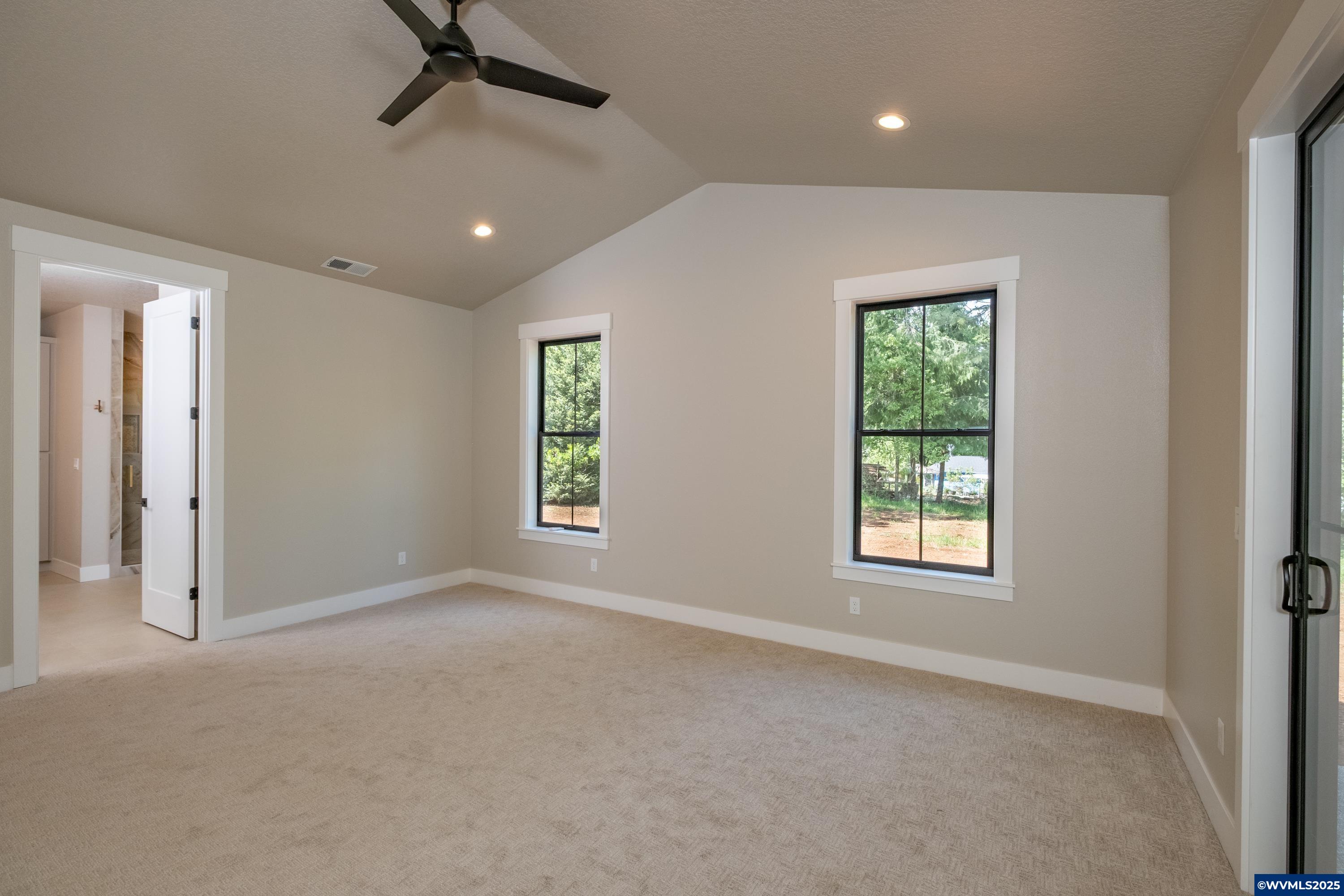 Turner, Oregon 97392, United States, 3 Bedrooms Bedrooms, ,3 BathroomsBathrooms,Residential,Active,35002