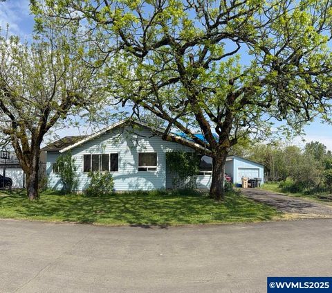 1889 Sunny Ln NW Albany OR 97321