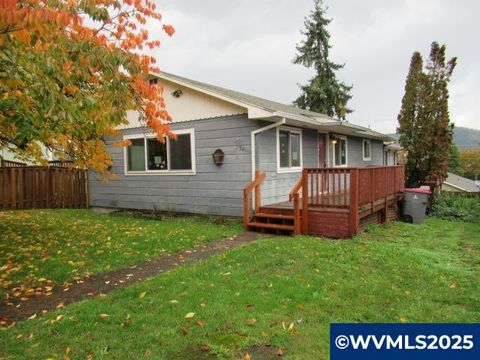 341 SW Madison St Sheridan OR 97378