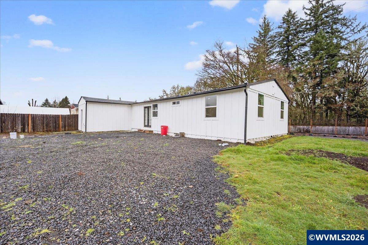 46468 E lyons mill city dr Dr