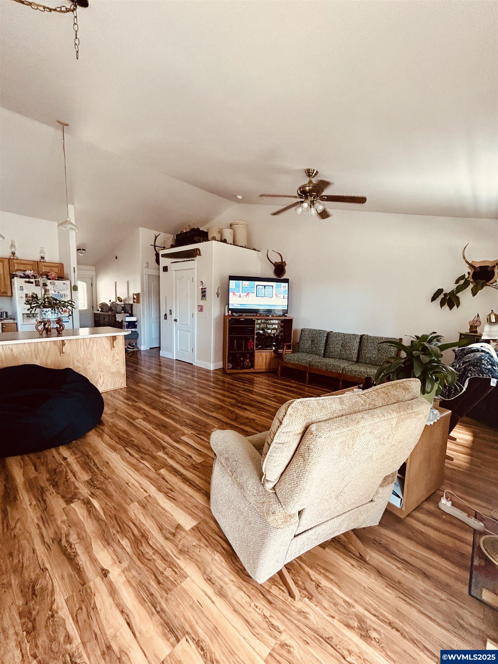 440 Spaulding Av