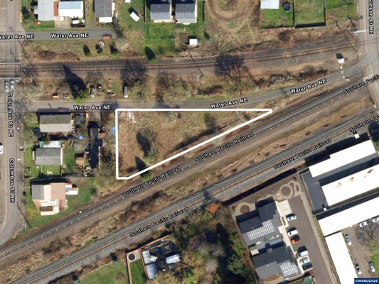 2240 WATER AVE NE, ALBANY, OR 97321 - Image dec072d90a27be22fd2f8927cc4e2303/2942454936
