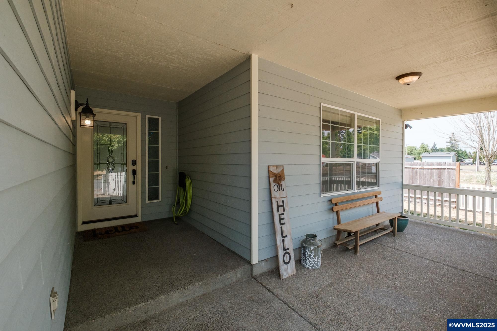 1203 River Oak Rd