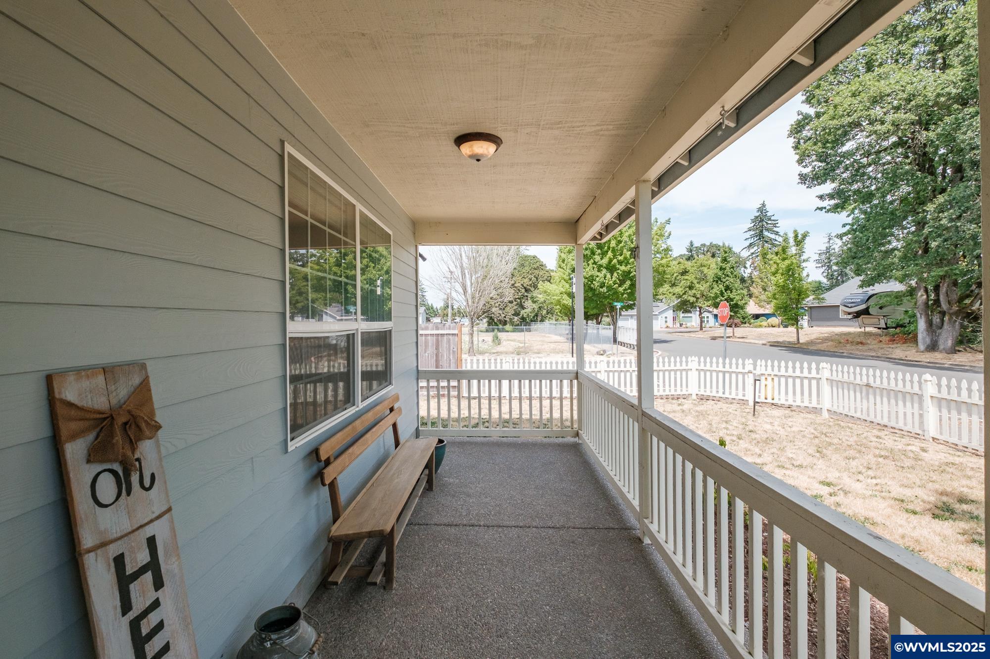 1203 River Oak Rd