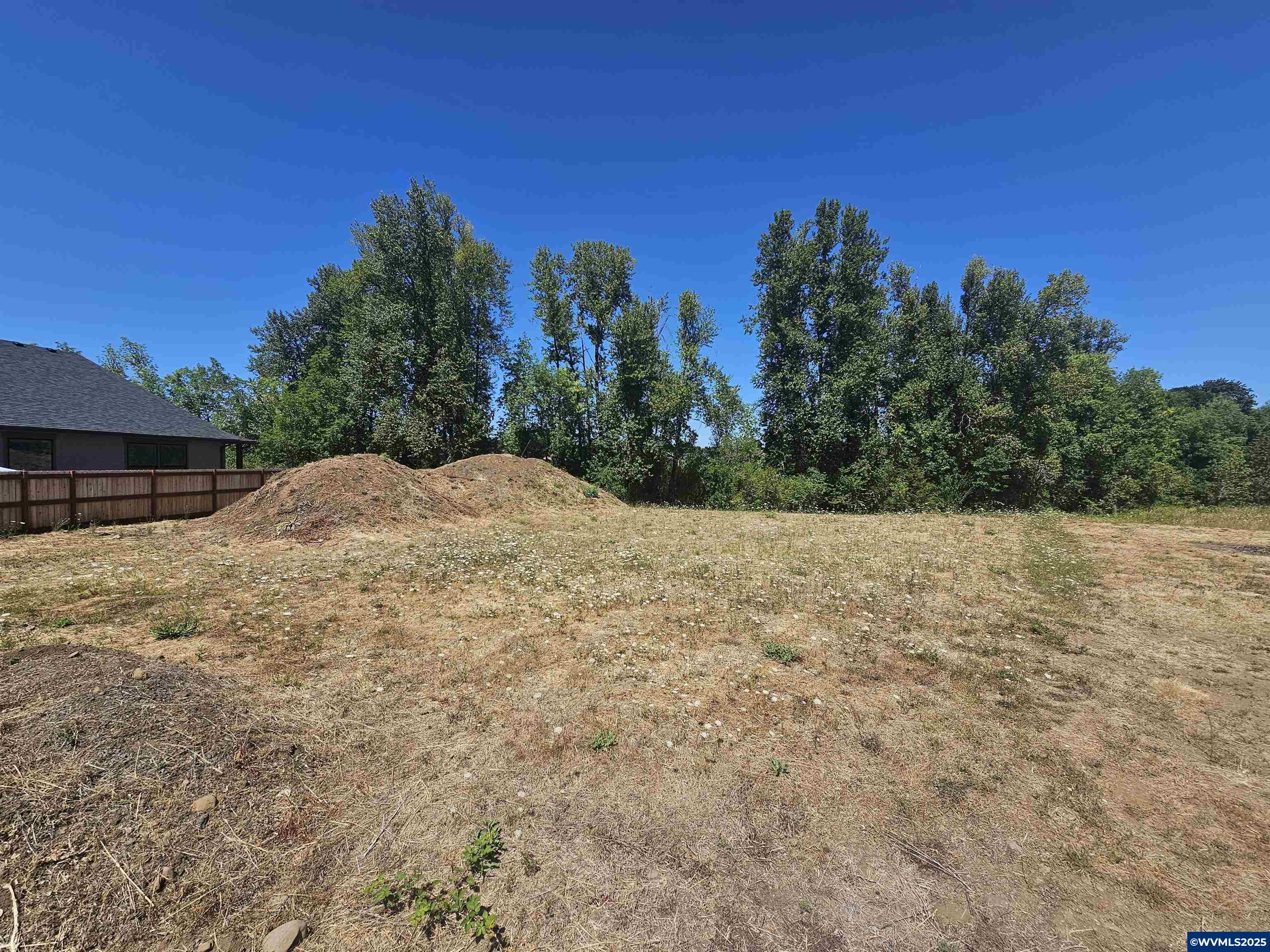 494 SW Oregon Falls Dr