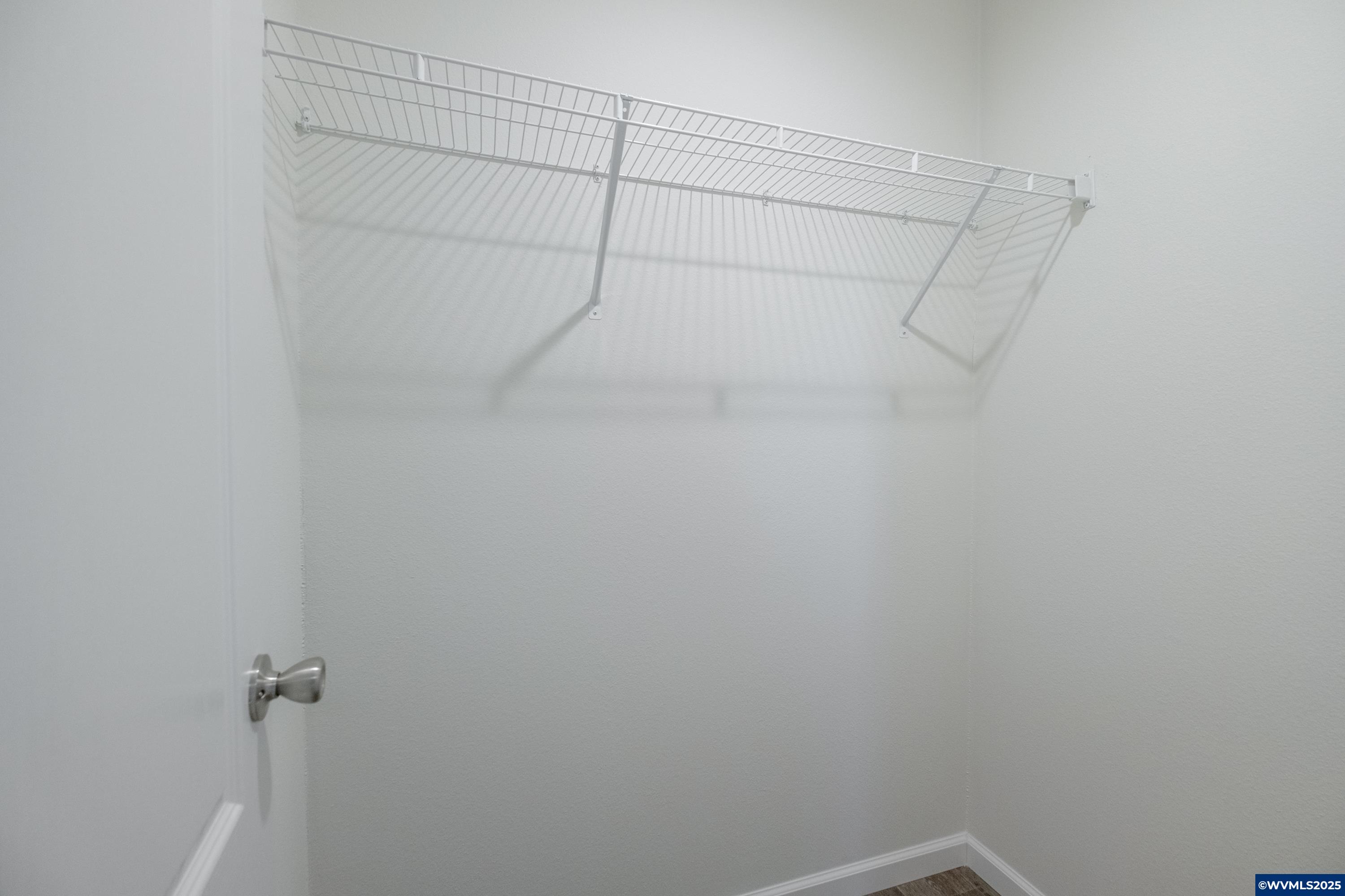 Salem, Oregon 97305, United States, 3 Bedrooms Bedrooms, ,2 BathroomsBathrooms,Residential,Active,191244