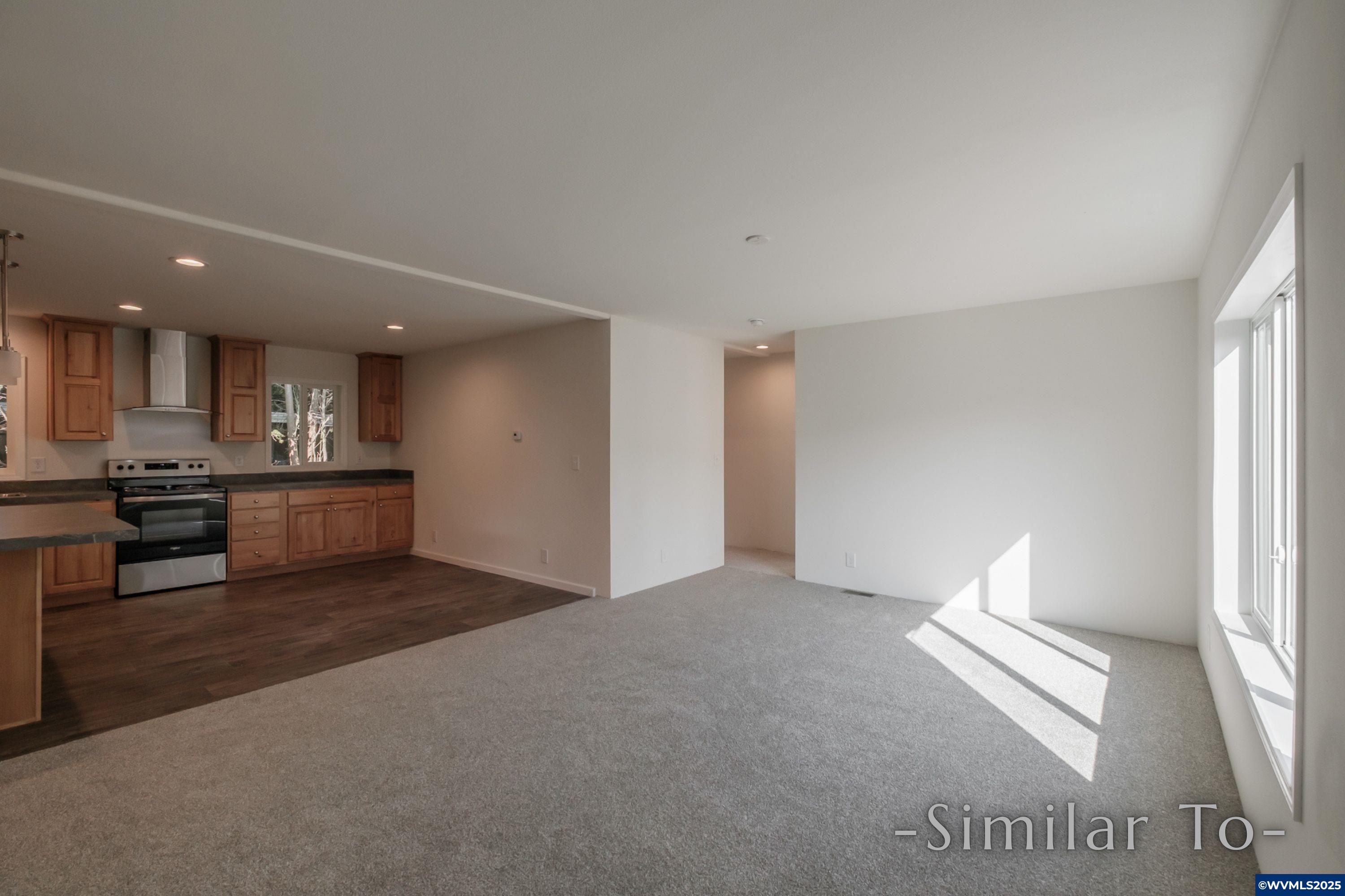 3124 Surfwood Dr NE