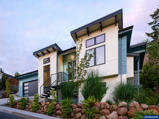 1090 16TH ST NE, SALEM, OR 97301 - Image e06a9b2eb551b035a27e666755826e09/2109741902