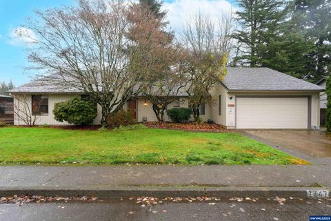 1347 Spyglass Ct SE Salem OR 97306