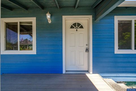 Single Family Residence in Brownsville OR 916 Oak St 5.jpg