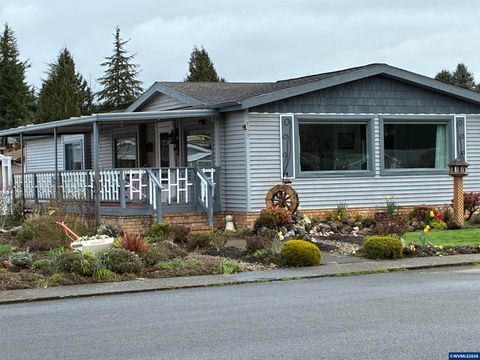 2120 Robins (#169) Ln SE Salem OR 97306