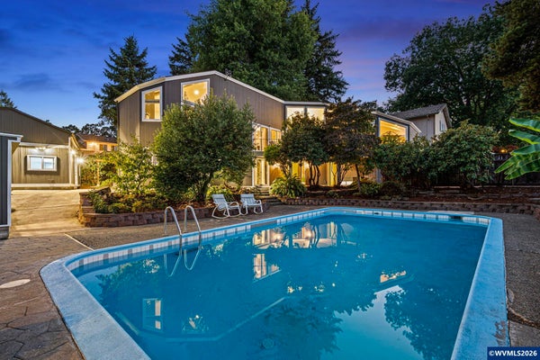 712 MIMOSA ST S, SALEM, OR 97302 - Image e4681f76c88a3f335480f7a59b9f2a1f/376944750