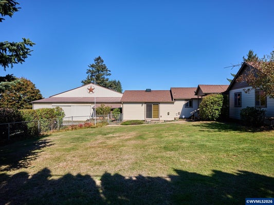 1060 SILVER FALLS DR NE, SILVERTON, OR 97381 - Image e51ea8a9a6691e96a6821d8e2330312a/2863773854
