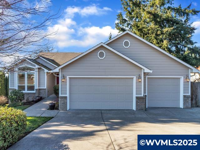 7003 Solarian Dr SE