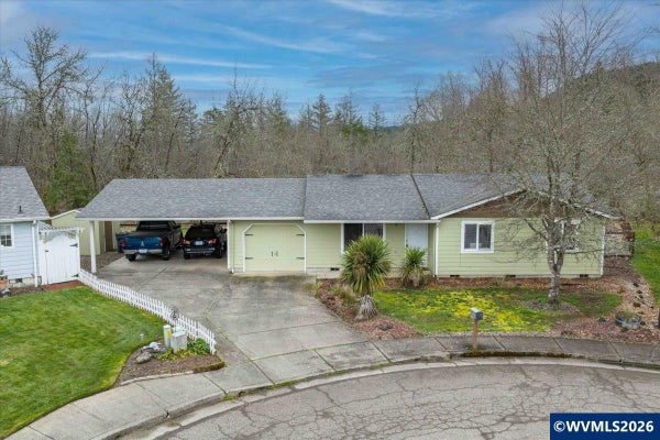 2990 HARDING CT, SWEET HOME, OR 97386 - Image e851e4de43eff56dd538e7e17d74f54f/3532947449