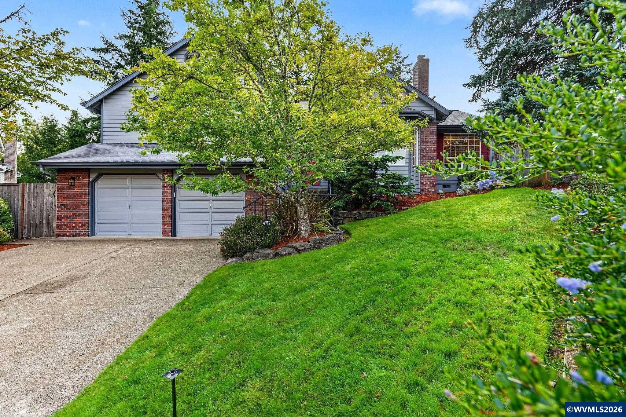 4712 NW Jeanice Pl