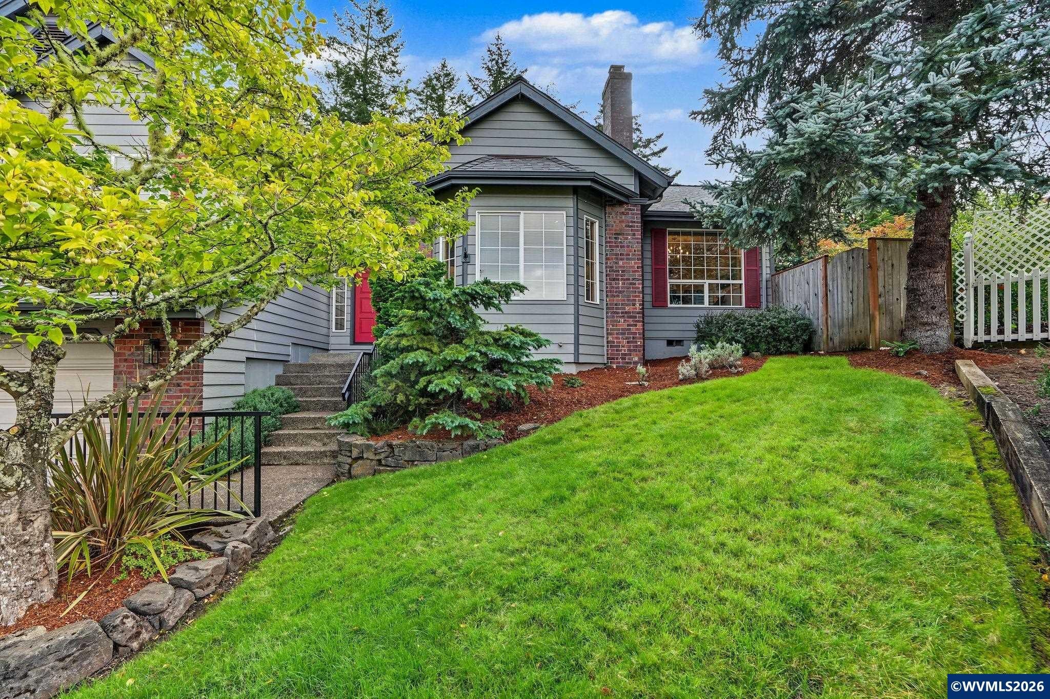 4712 NW Jeanice Pl