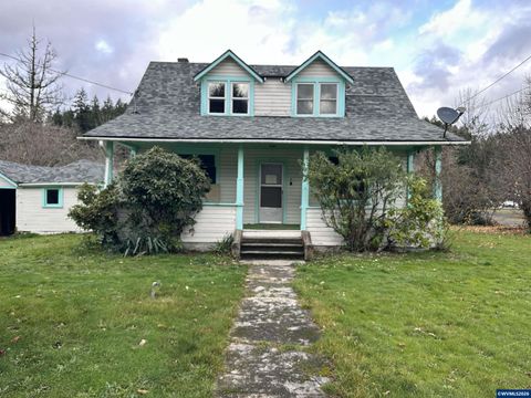 475 NE Alder St Mill City OR 97360